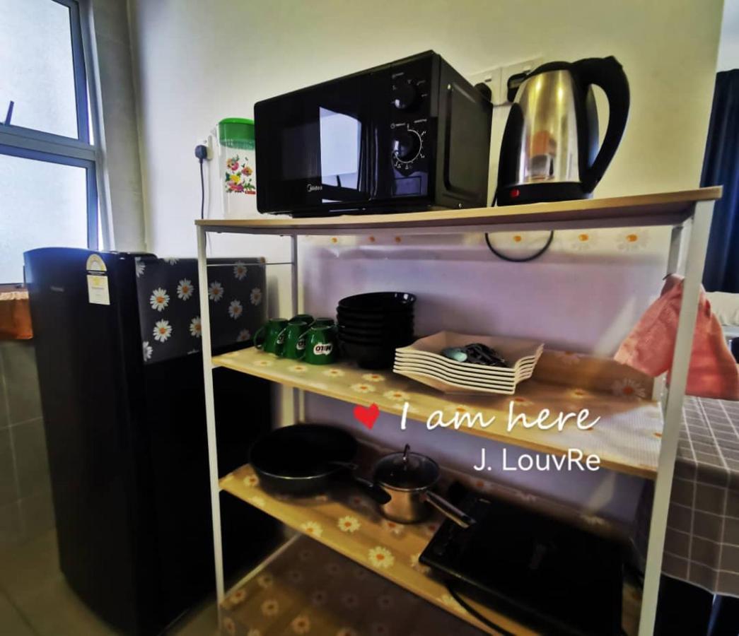 Studio Apartment Pasar Malam J.Louvre Tanah Rata Buitenkant foto